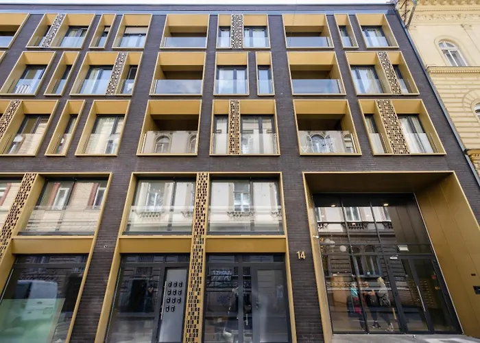 Premier Pest Side Apartment